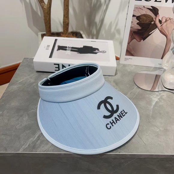 AUTHENTIC CHANEL Hats main image 6